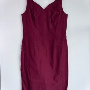 Elegant Burgundy Sleeveless Dress